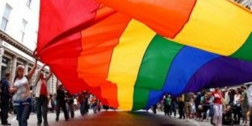 Haber | İngiltere eşcinsel evliliklere `evet` dedi