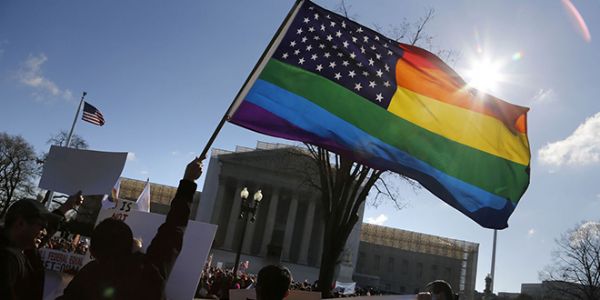 Haber | BIDEN Y�NET�M�, TRUMP�IN GASP ETT��� TRANS B�REYLER�N SA�LIK HAKLARINI GER� VERD�