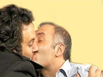 Haber | Tahsin, Fikret`i aldattı!  