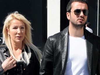 Haber | Eşim Ne Gay Ne Jigolo